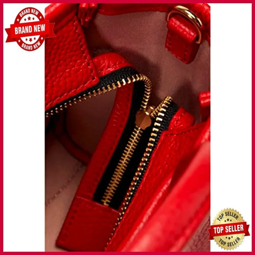 Leather Crossbody Tote Bag with Zipper Closure and Shoulder Strap